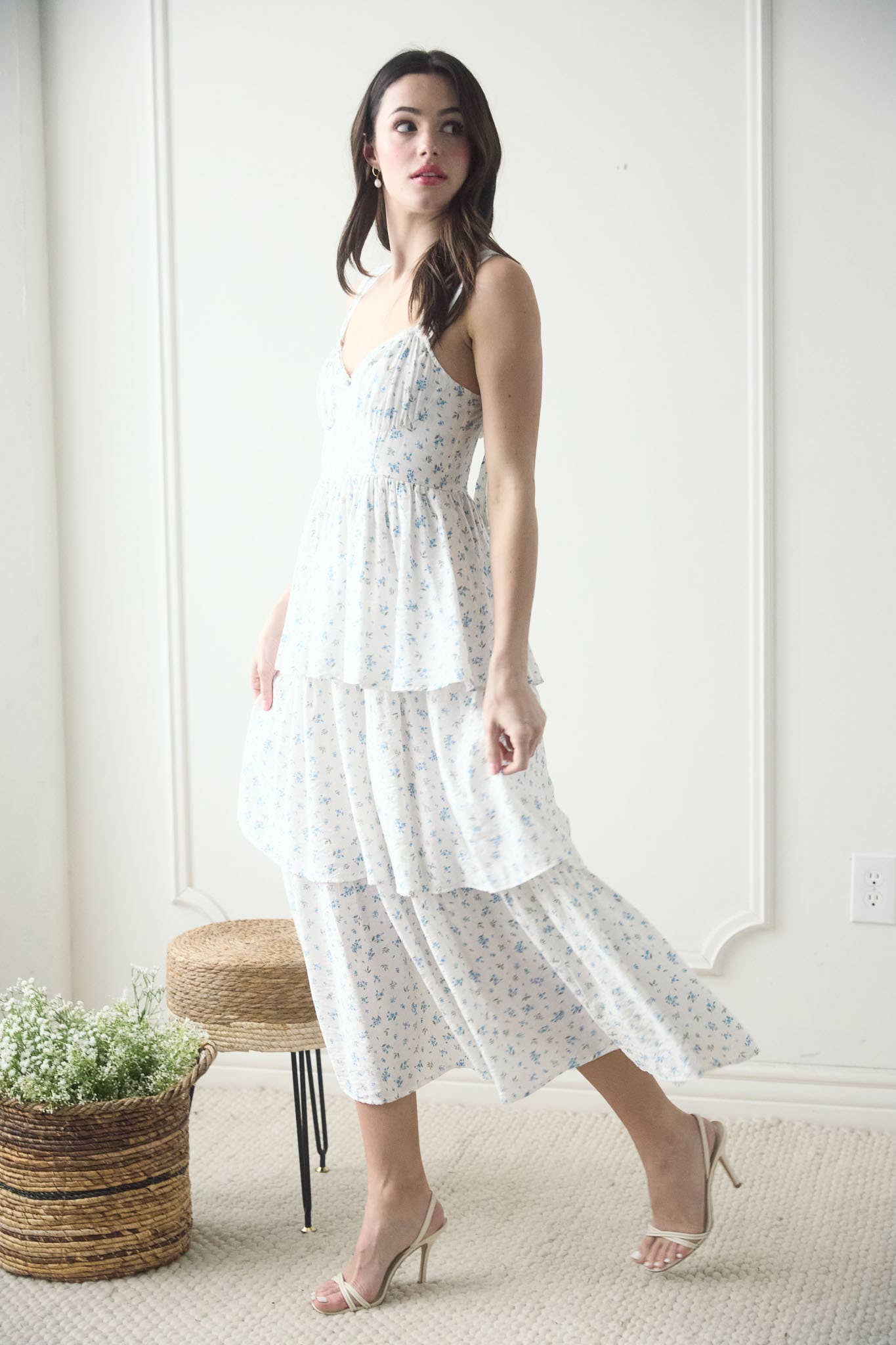 Fabiola FLORAL SLEEVELESS CORSET RUFFLE TIERED MIDI DRESS