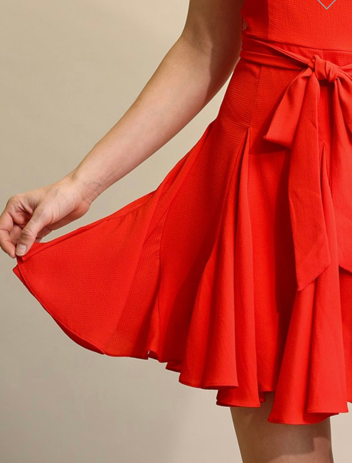 Puff short sleeve and pleated flare dress