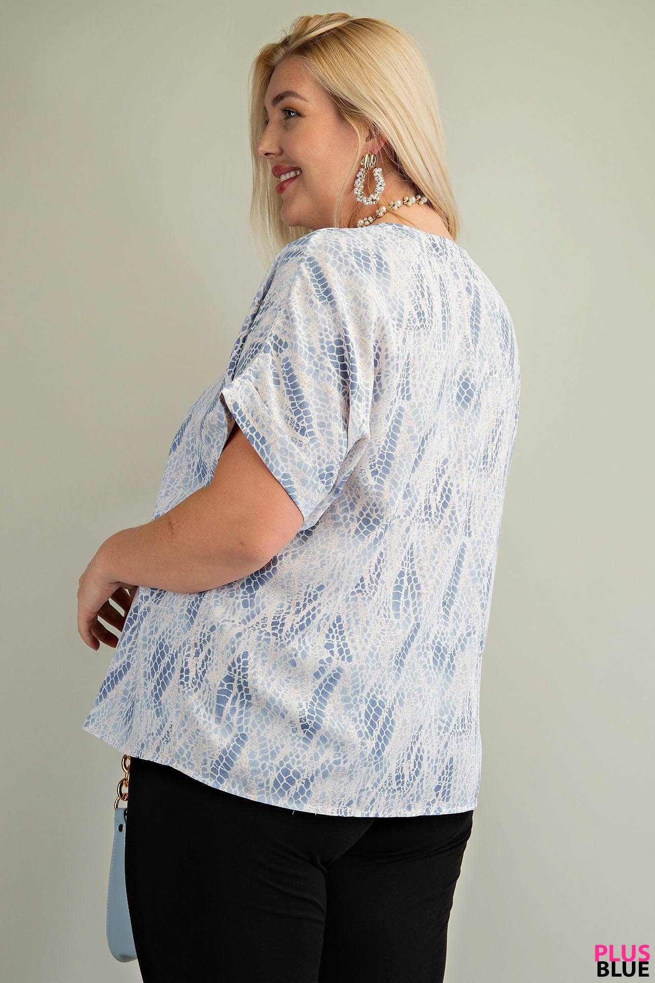 KIMMY SNAKE PRINT DOLMAN SLEEVE TOP