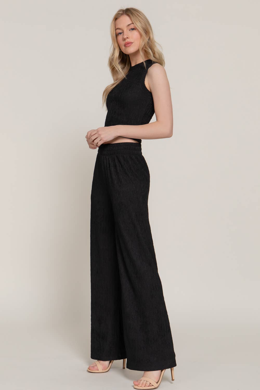 LOUNGE SET Sleeveless Crew Neck Top & Wide Crinkle Knit Pants Set by