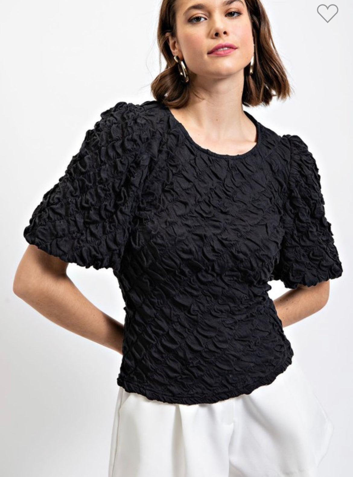 TEXTURED KNIT PUFF SLEEVE TOP- BLACK