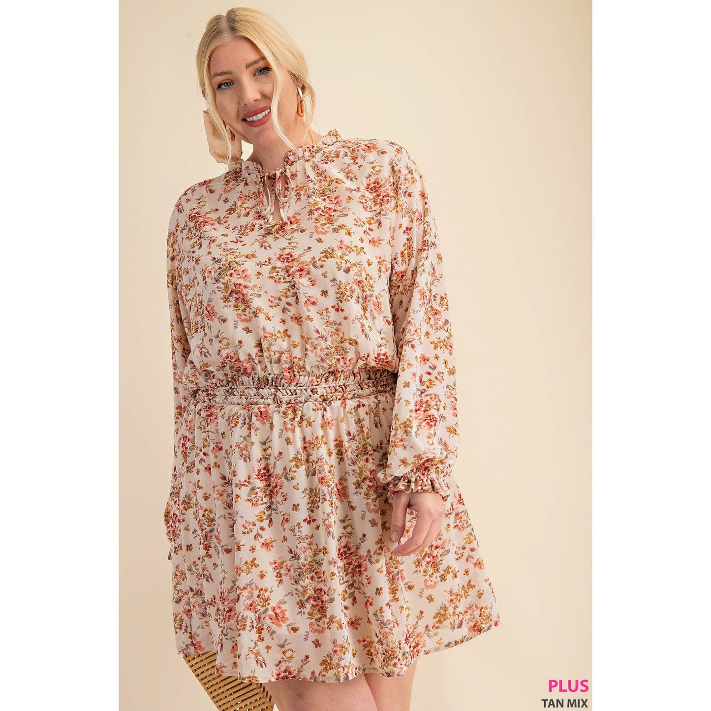 CURVY ROMANTIC FLORAL PRINT LONG SLEEVE DRESS