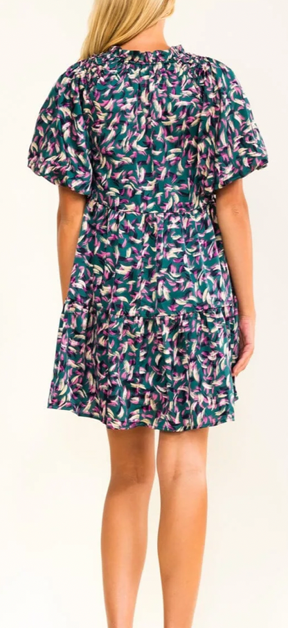 Vivían v neck tunic dress