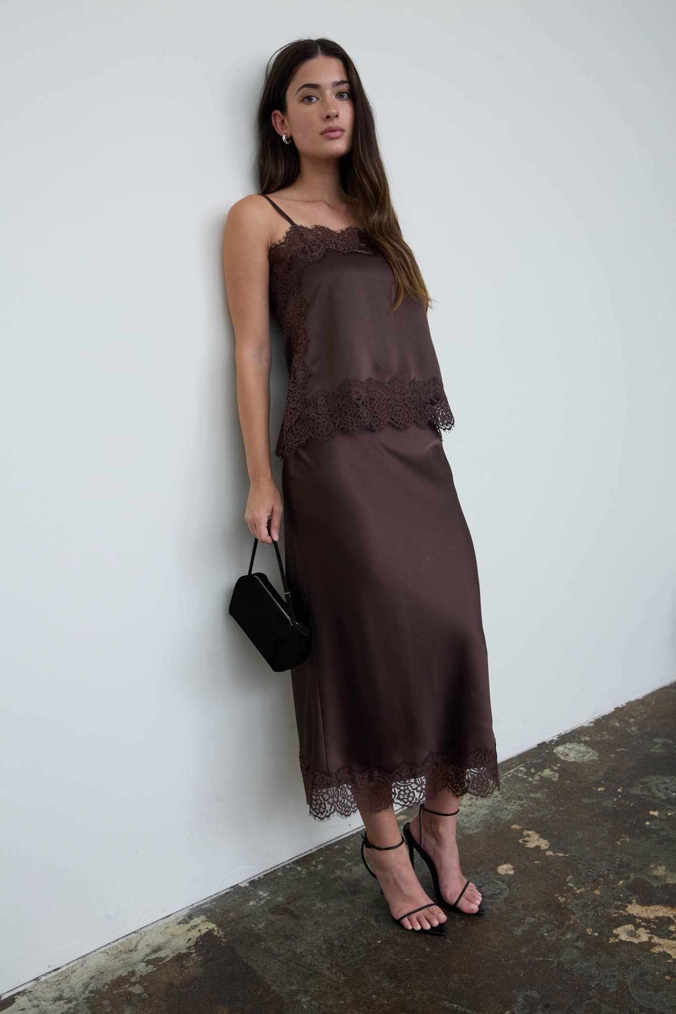 Lace the day TRIM DETAIL CAMI (PRE-ORDER)