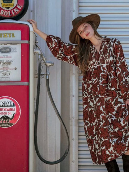 Autumn hibiscus maxi