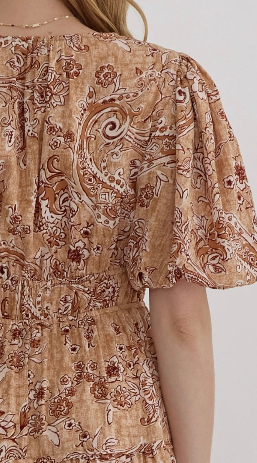 Prissy paisley puff sleeve dress