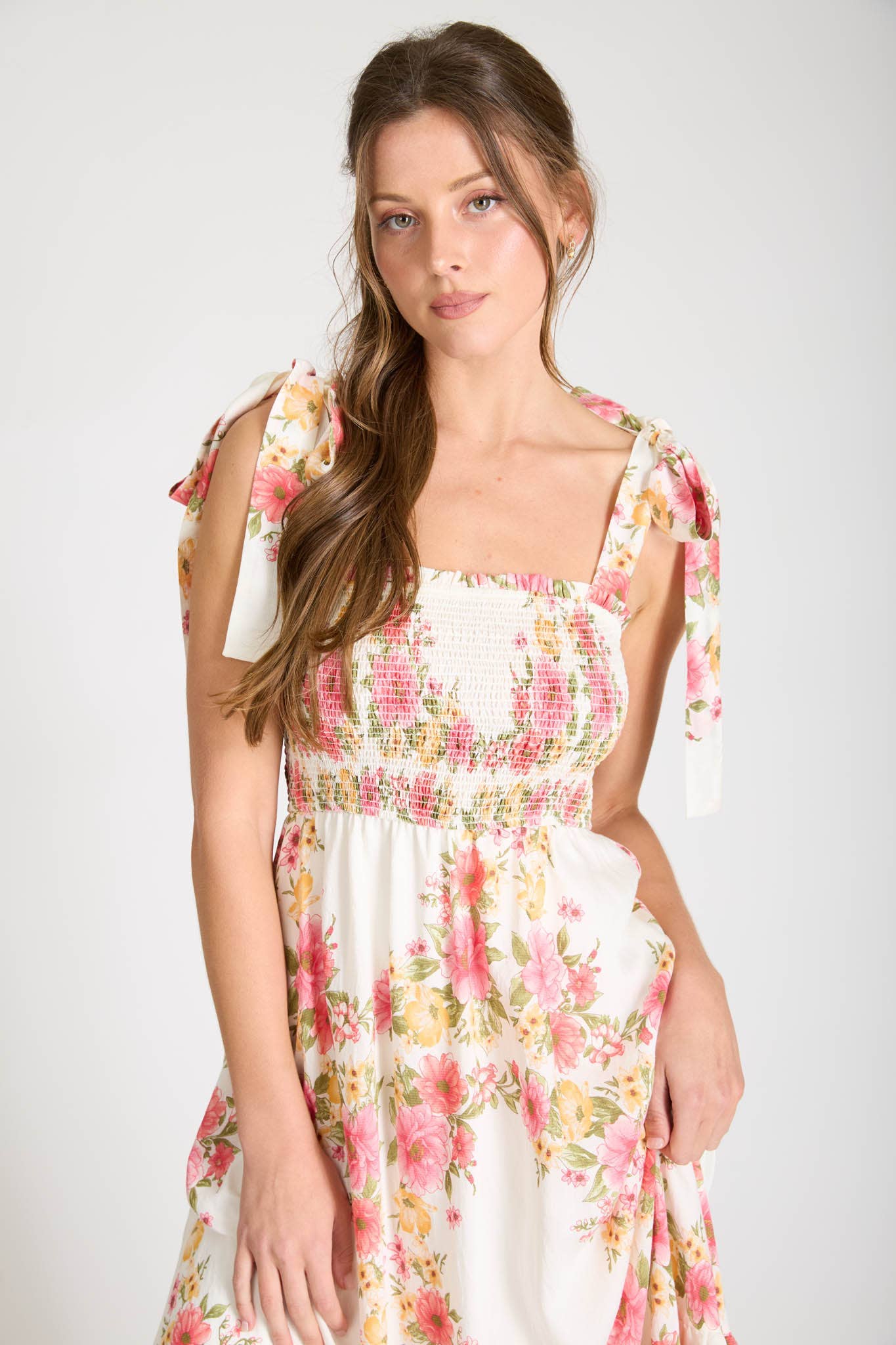 Phoebe floral TIE STRAP SMOCKED BORDER PRINT MIDI DRESS