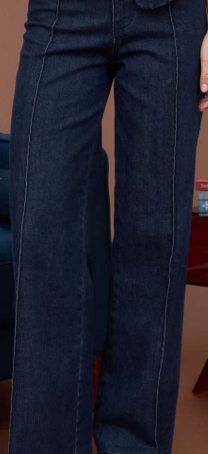 Di denim jeans