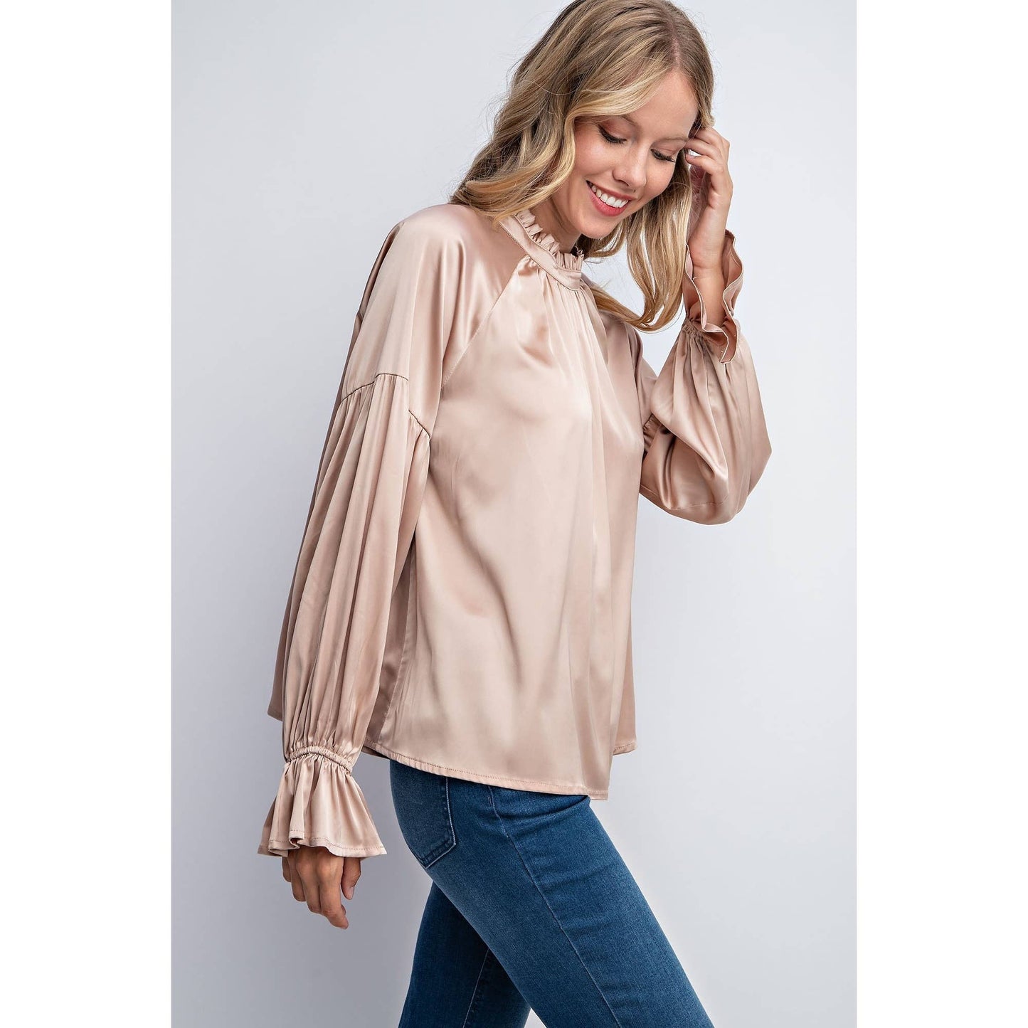 FRILLED COLLAR SATIN BLOUSE