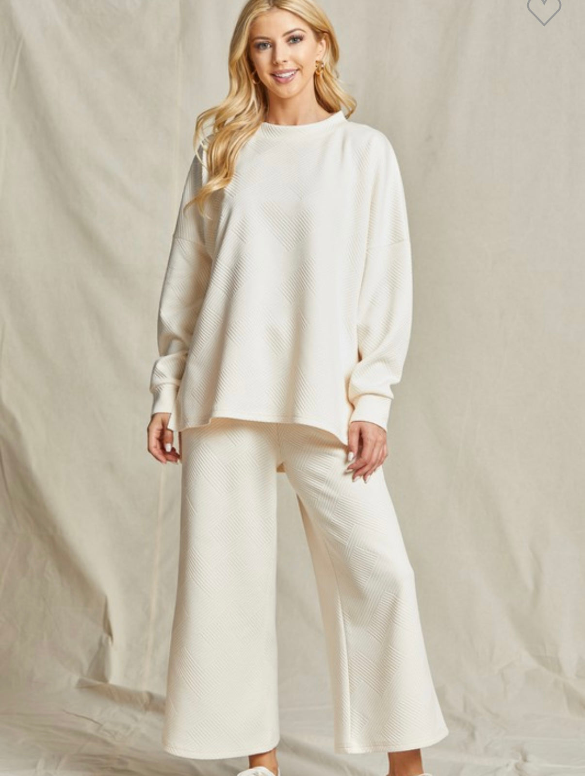 Textured travel set