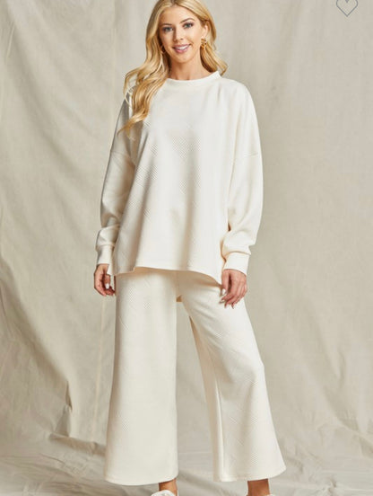 Textured travel set