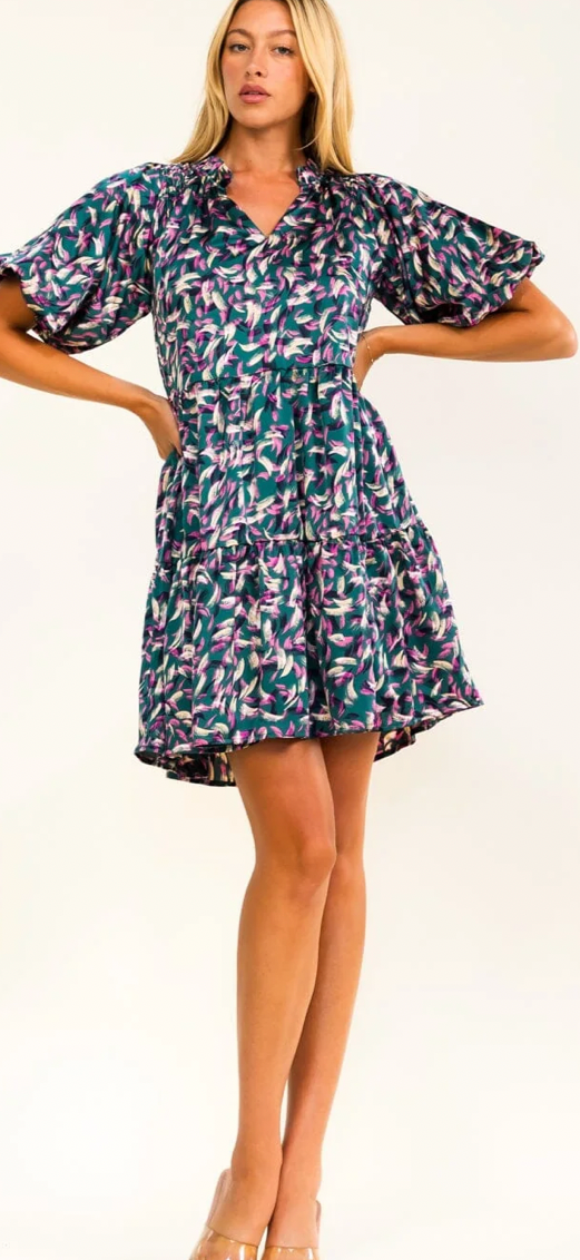 Vivían v neck tunic dress