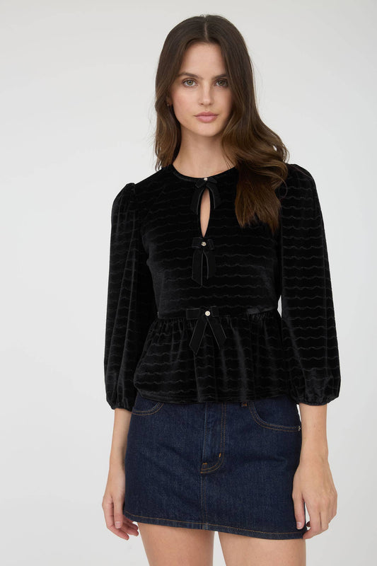 Sutton SCALLOP VELVET BOW DETAIL 3/4 SLEEVE KNIT TOP