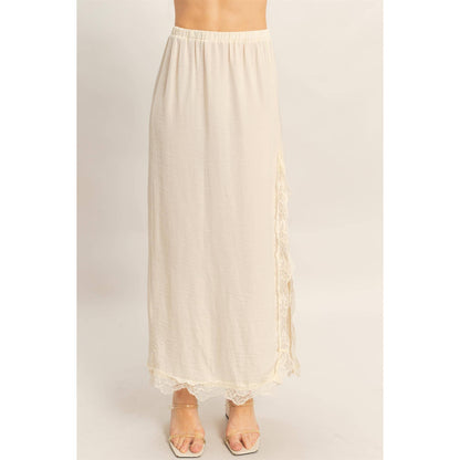Skirt With Front Slit And Lace Hem